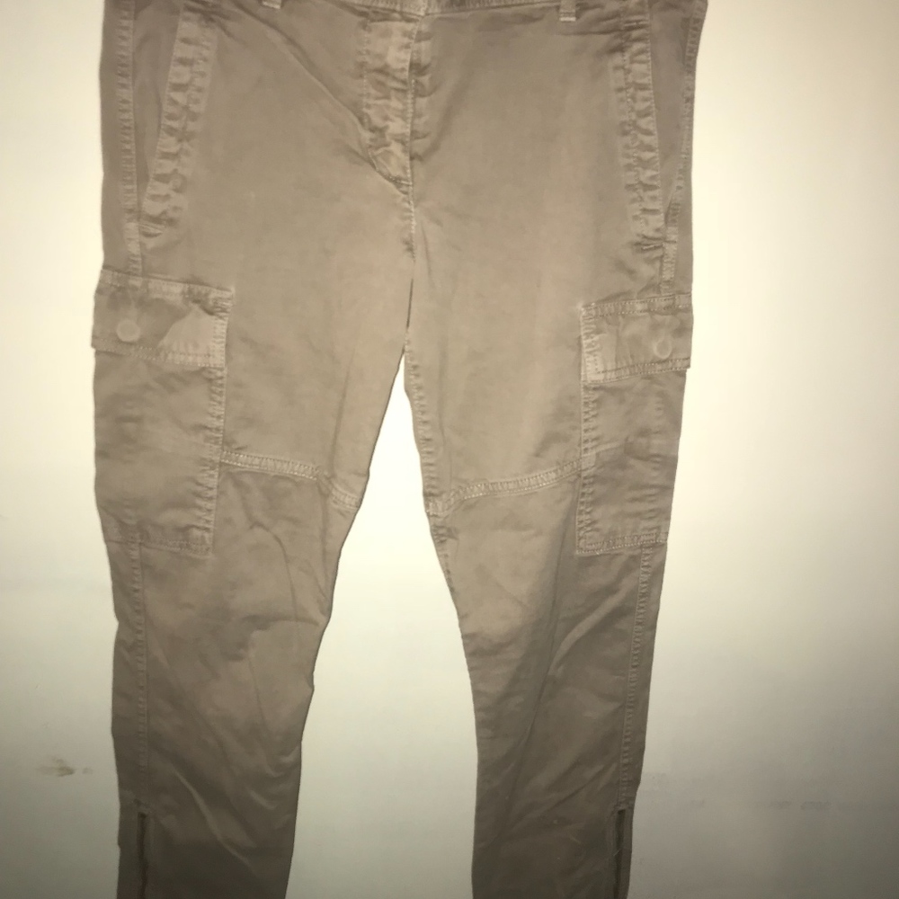 Gap cargo pants